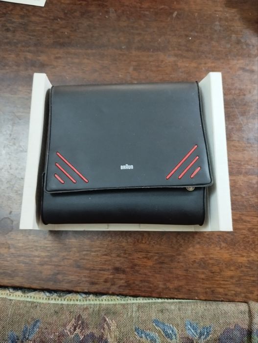 Продается электробритва Braun