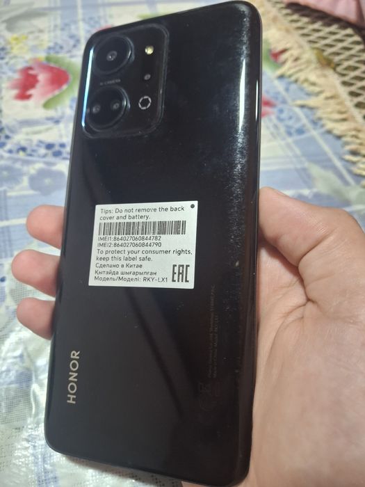 Honor x7a plus yaxshi holatda