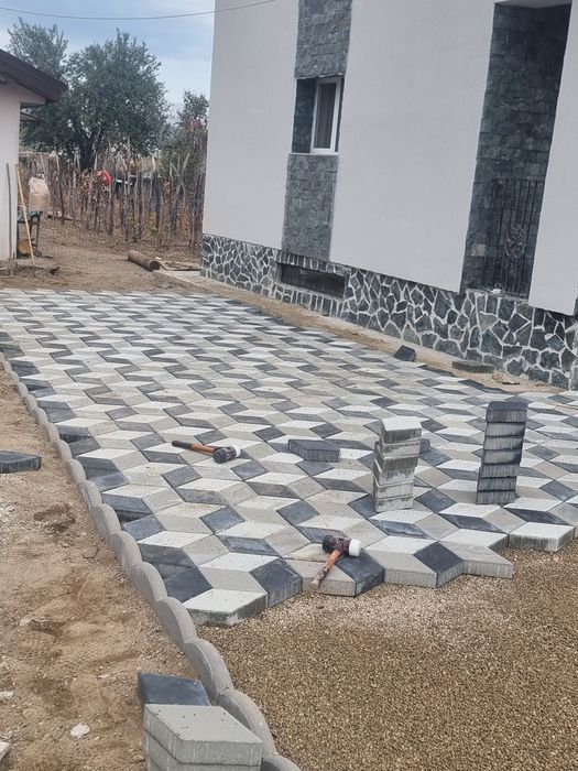 Construcții - interioare si exterioare