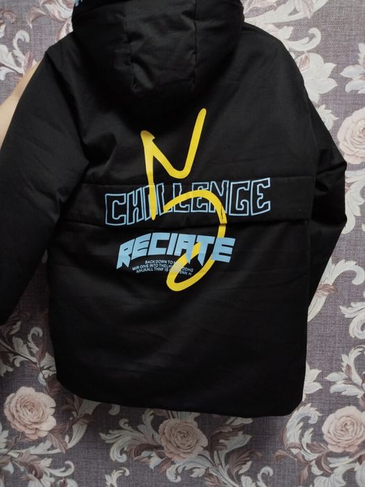 Продам куртку зимнюю