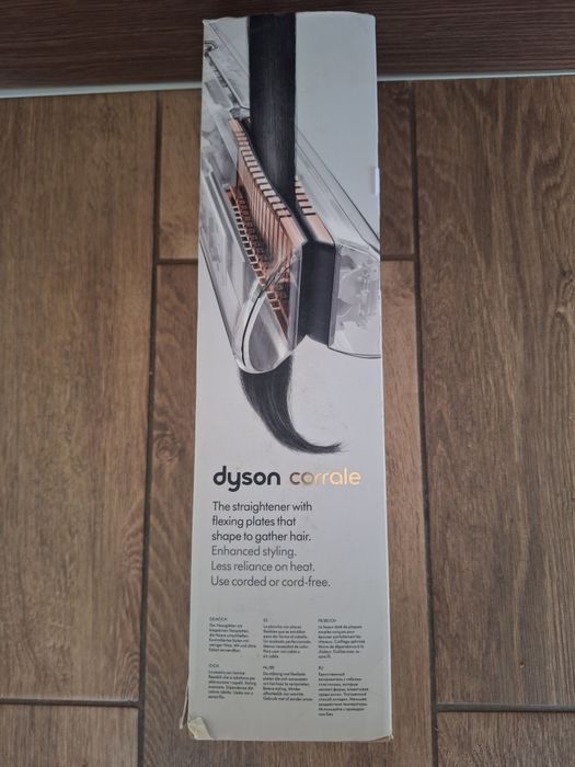 Placa de indreptat parul DYSON Corrale HS07