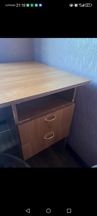 Письменный стол бу в хорошем состоянии