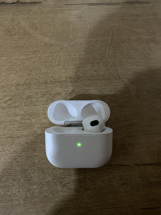Кейс Airpods 3, без наушников