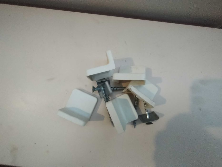 Горни кухненски шкафчета