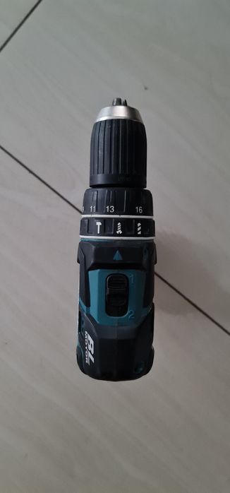 Autofiletanta Makita cu percutie !