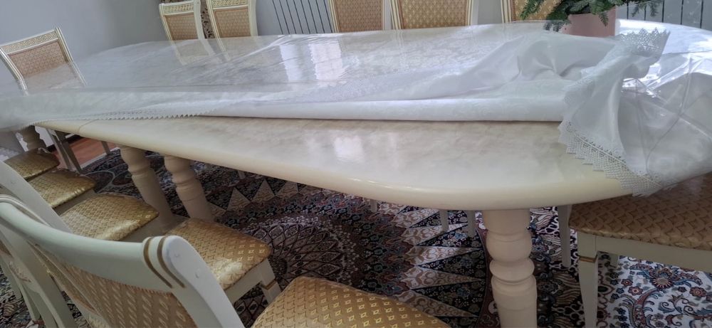 Продам стол со стульями