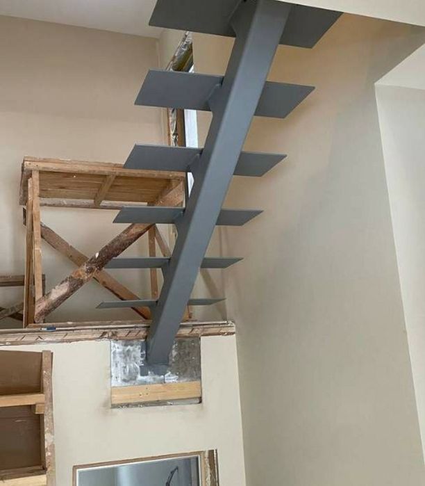 Лестница монокосоурная