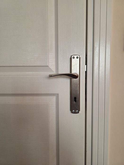 Интериорни-Врати