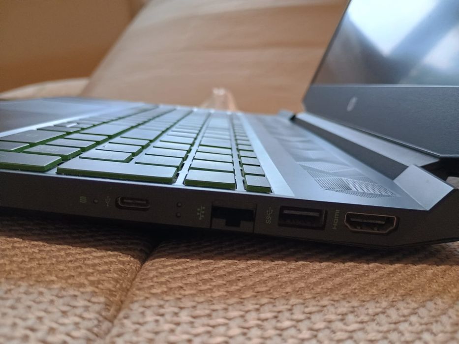 Гейминг лаптоп HP Pavilion 15 RTX 3050