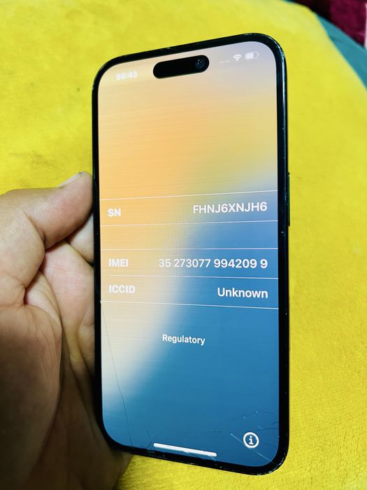 Pentru piese Iphone 16 pentru piese defect