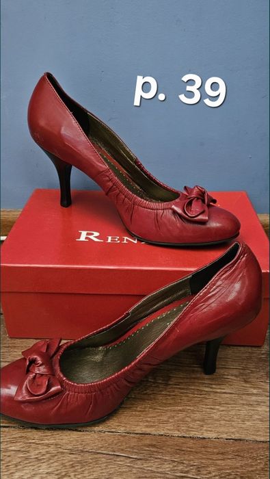 Красивые туфли на каблуках