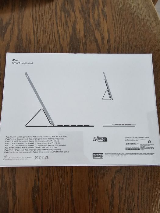 Tastatura ipad Smart Keyboard