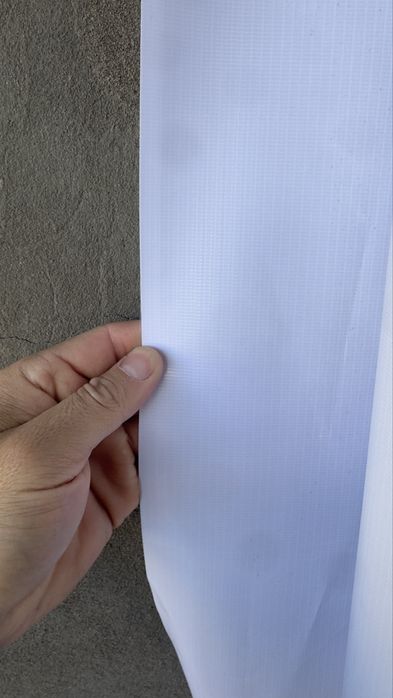 Продается баннерный материал ( глянцевый )