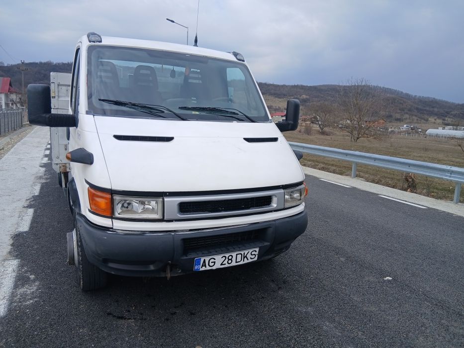 Vând iveco daily
