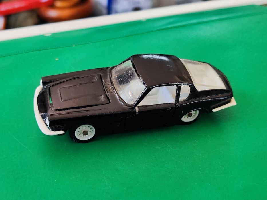 Руска Количка Мазерати черна