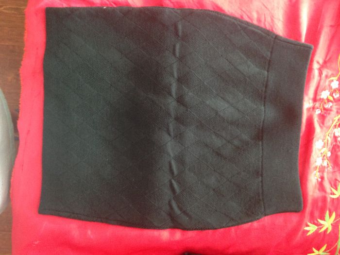 Юбка длинная. Черная.