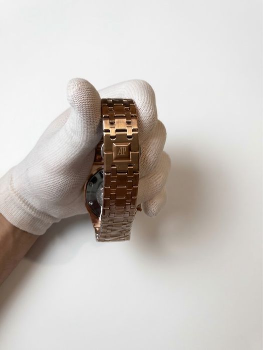 Часовник Audemars Piguet rose gold