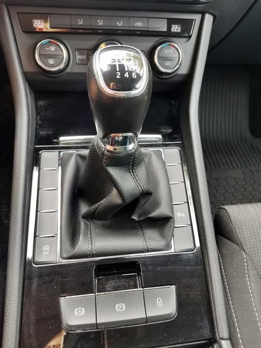 Skoda Superb 1.6TDI Отлично състояние*Здрав*Поддържан