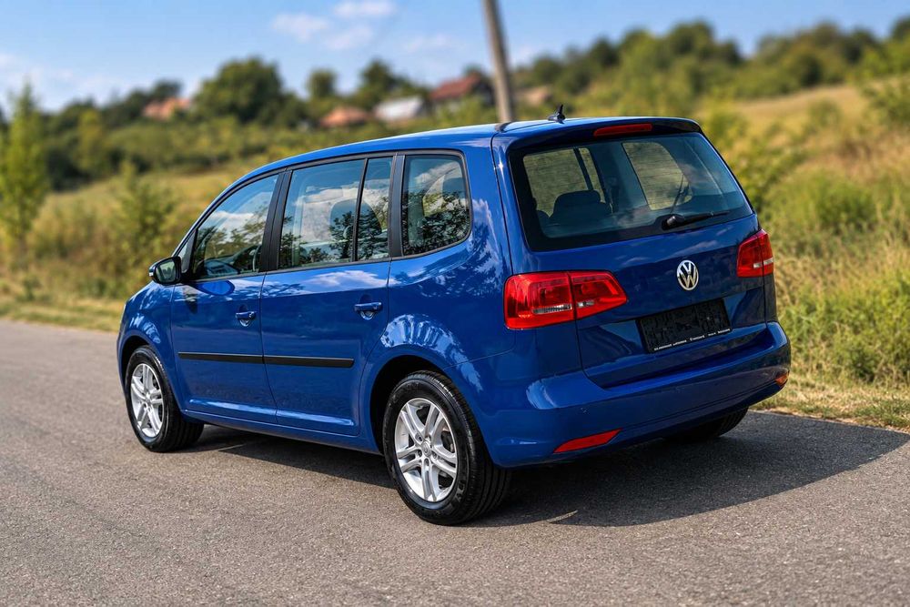 Ofertă! VW Touran 1.6TDi Facelift - Euro5 Clima Navigație ImportGermania