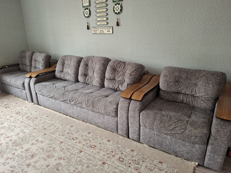 Диван в гостиную