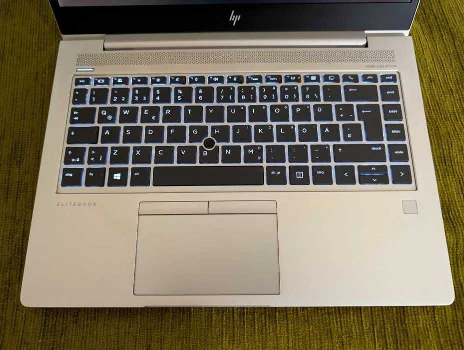 Laptop HP EliteBook 840 G5, Core i5-8250U, 8 GB DDR4, 256GB SSD