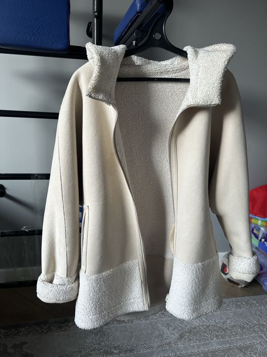 Продам дубленку двухсторонюю размер М