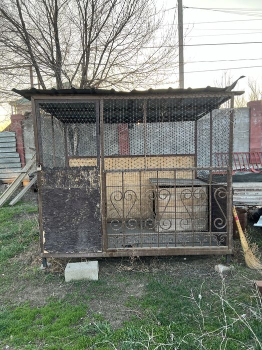 Продам    Вольер