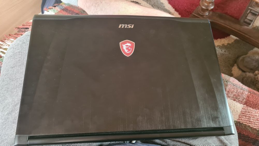 Laptop Gaming MSI GF72-8RE i7 8750H 4.1GHz, GTX 1060, 16GB, 1TB/128GB