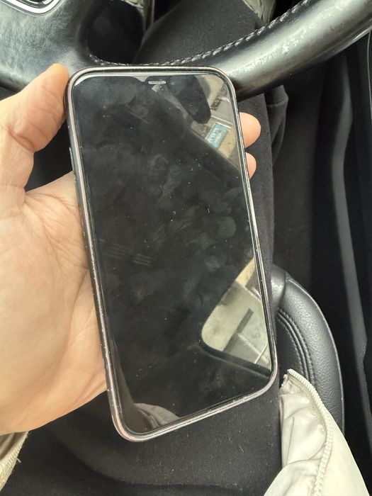 iPhone 11 за части