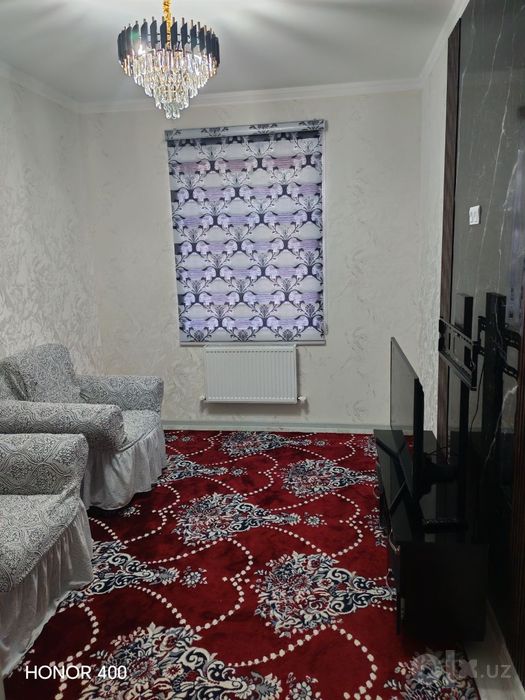 Хива шахар 2 хонали квартира ижарага берилади