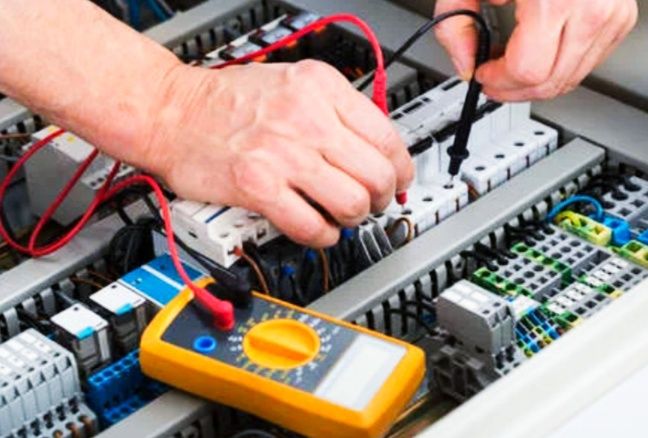 Ремонт  Духовок Электроплит Микроволновок. МАСТЕР СТАЖ РАБОТЫ