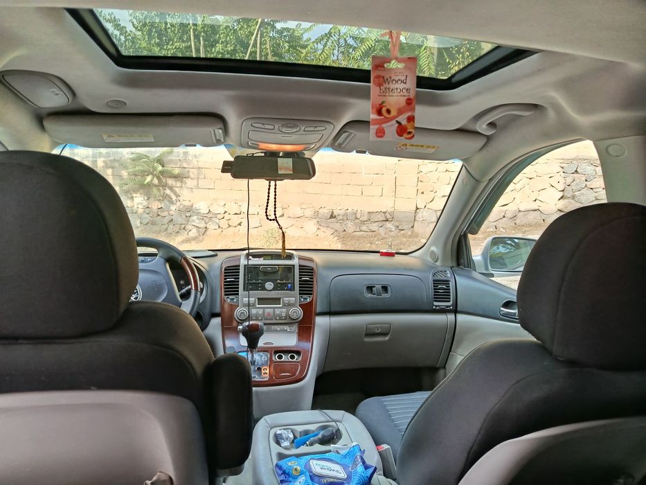 Kia Carnival 2006