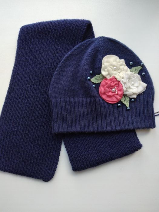 Шапки  Зимние и Осенние д/девочек.