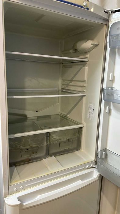 Продам Холодильник б/у