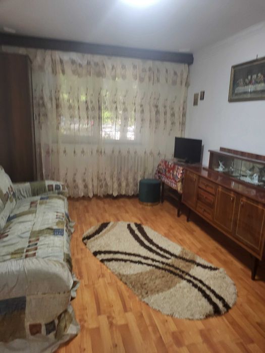 Vând apartament in București,3 camere zona Nicolae Grigorescu