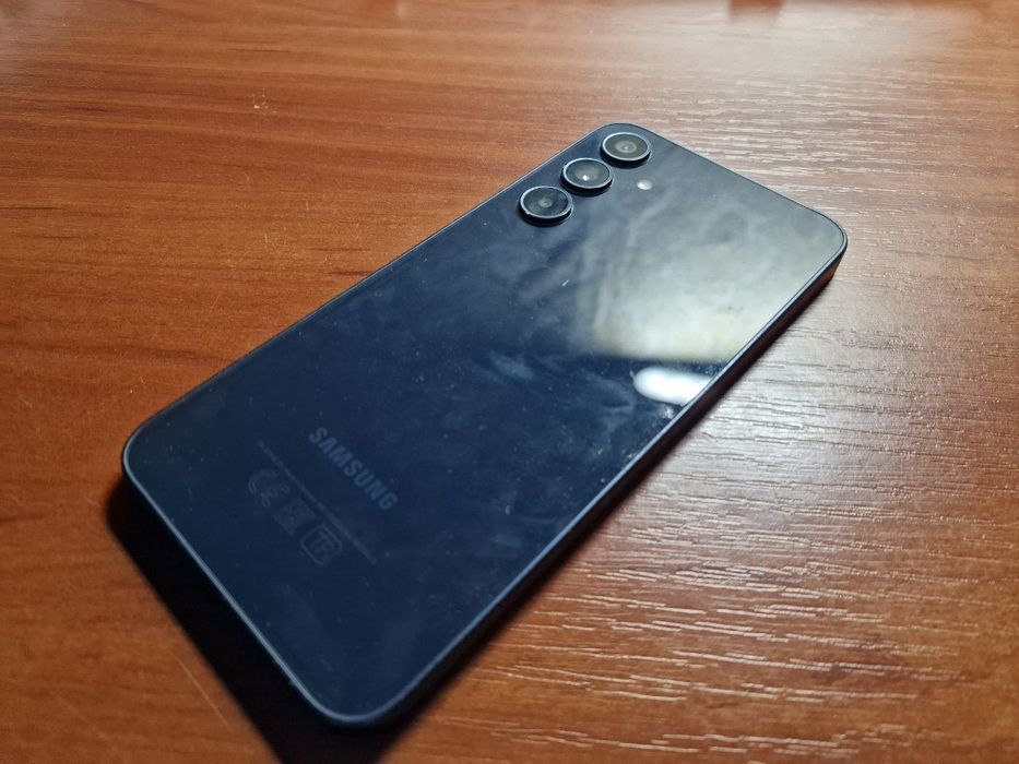 Samsung a35 предлагайте обмен