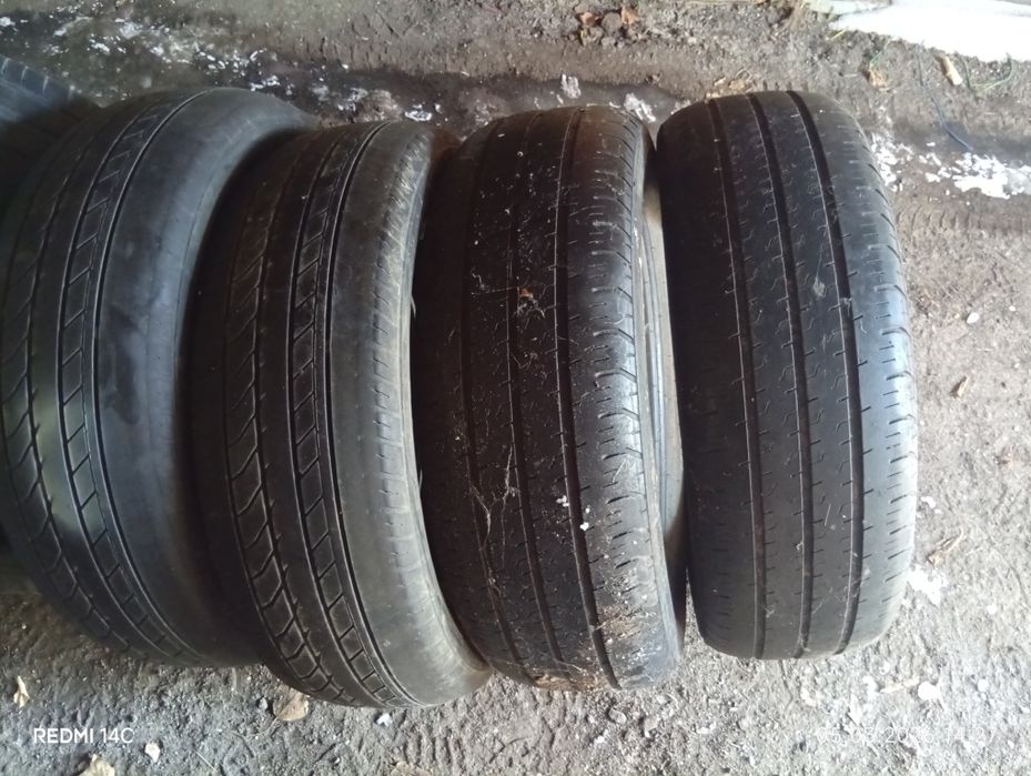Продам летние резины на 16