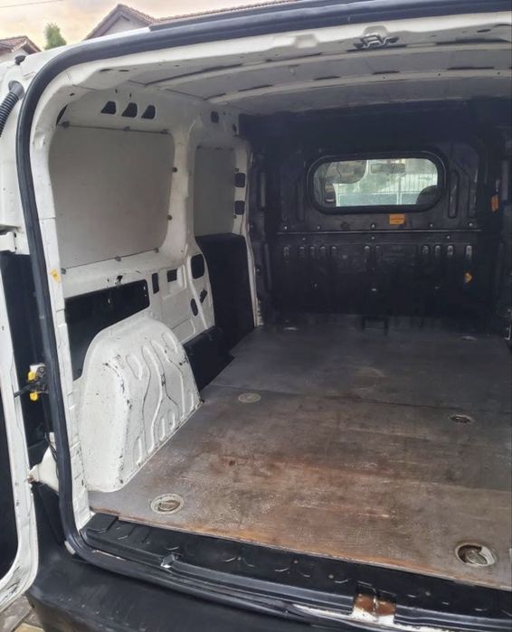 FIAT Doblo 2011 — imagine 3