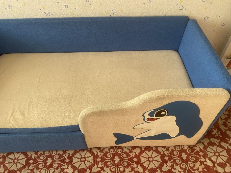 Продам детскую кроватку