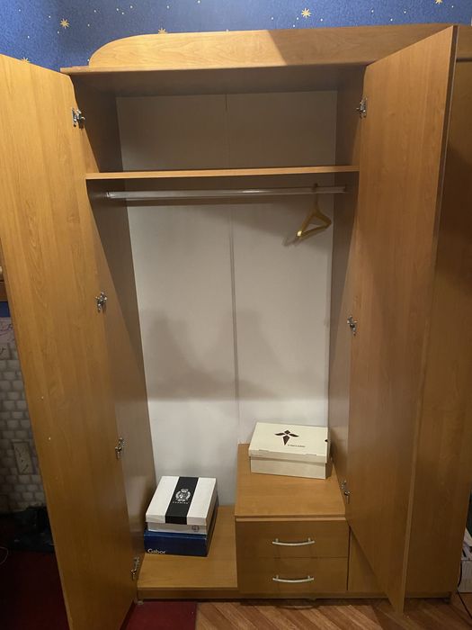 Шкаф в хорошем состояний