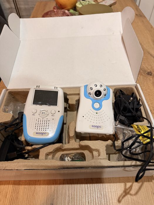 Бейбифон с камера