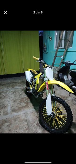 Suzuki RMZ 250 4t