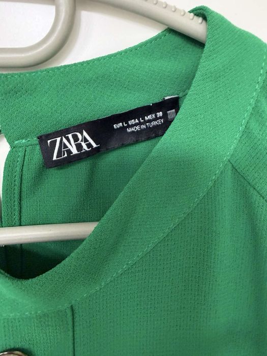 Зелена рокля  Zara свободен силует