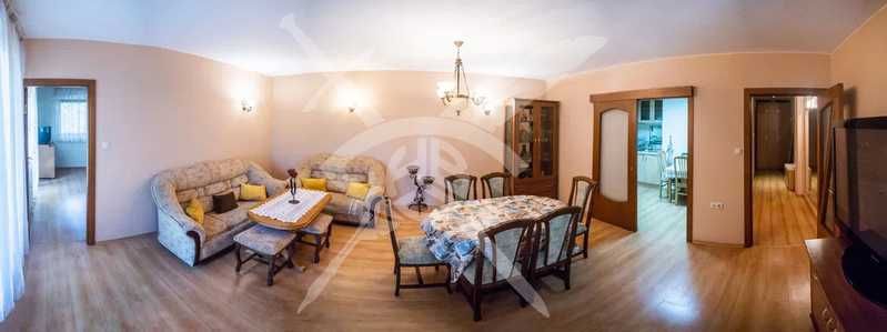 Дава се под наем Тристаен апартамент в Варна, Център - 110 кв.м за 700 € - Снимка #1