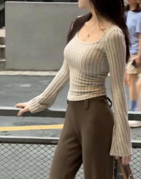 Кофточка 1800