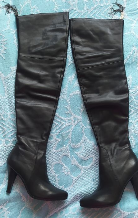 Продам кожаные сапоги