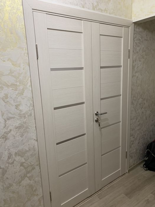 Установка межкомнатные двери и выходные двери, установка кондиционера.