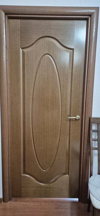 Продам межкомнатные двери б/у