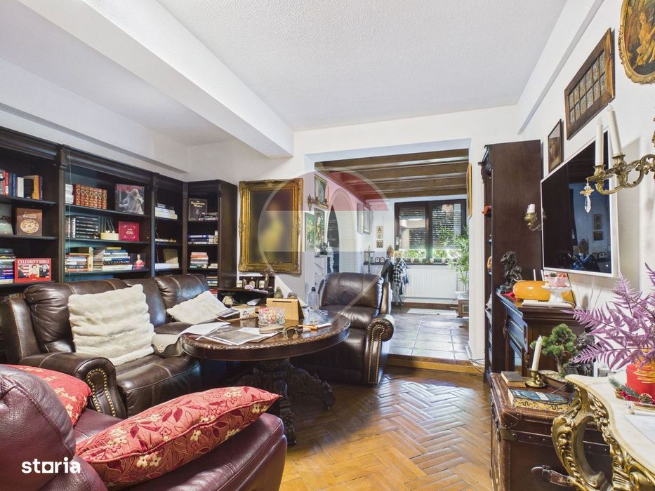 Proprietate unică formată din doua apartamente vila B-dul Primaverii — fotografia 1
