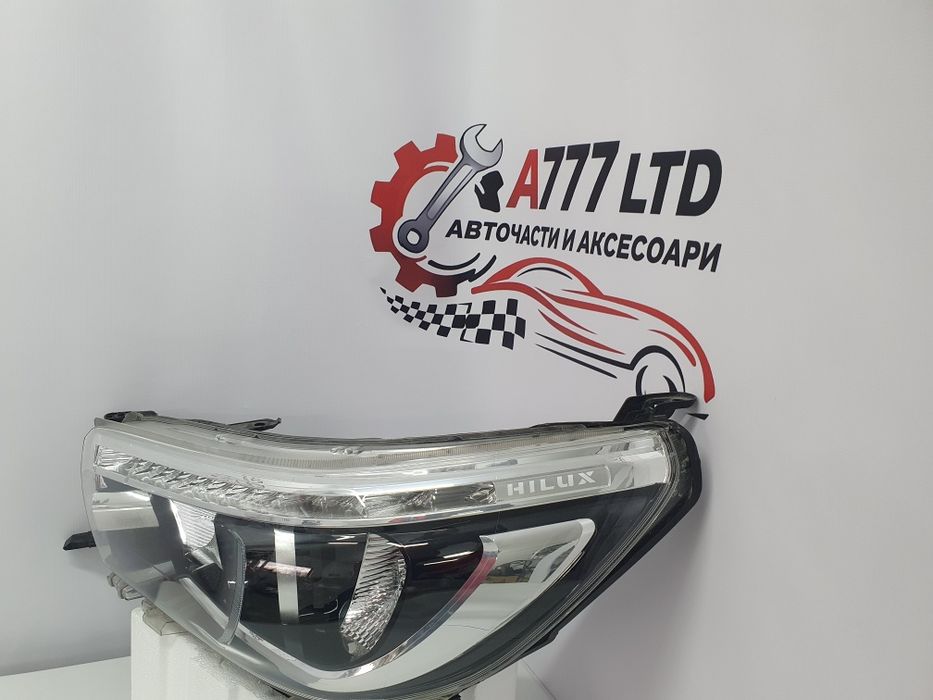 Фар Toyota Hilux Led ||  14-21г
